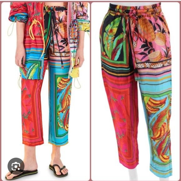 FARM Rio Pants - FARM Rio Multicolor Tropical Print Cropped Pants Mixed Scarves TROUSERS
